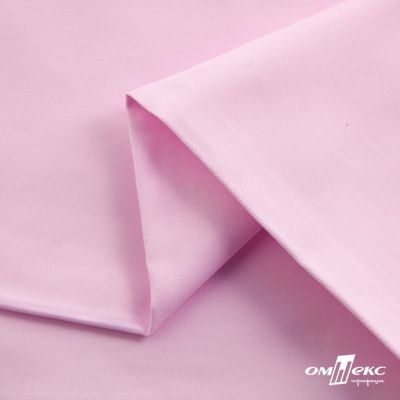 Ткань сорочечная Альто, 115 г/м2, 58% пэ,42% хл, окрашенный, шир.150 см, цв. 2-розовый (арт.101) - купить в Ханты-Мансийске. Цена 306.69 руб.