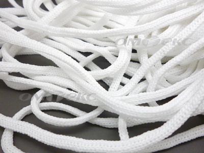 Шнур В-036 4 мм мелкое плетение 100 м белый - купить в Ханты-Мансийске. Цена: 2.02 руб.
