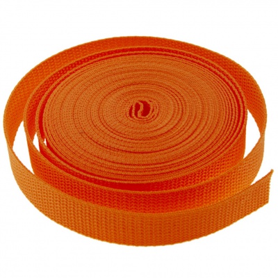 Стропа текстильная, шир. 25 мм (в нам. 50+/-1 ярд), цвет оранжевый - купить в Ханты-Мансийске. Цена: 409.94 руб.